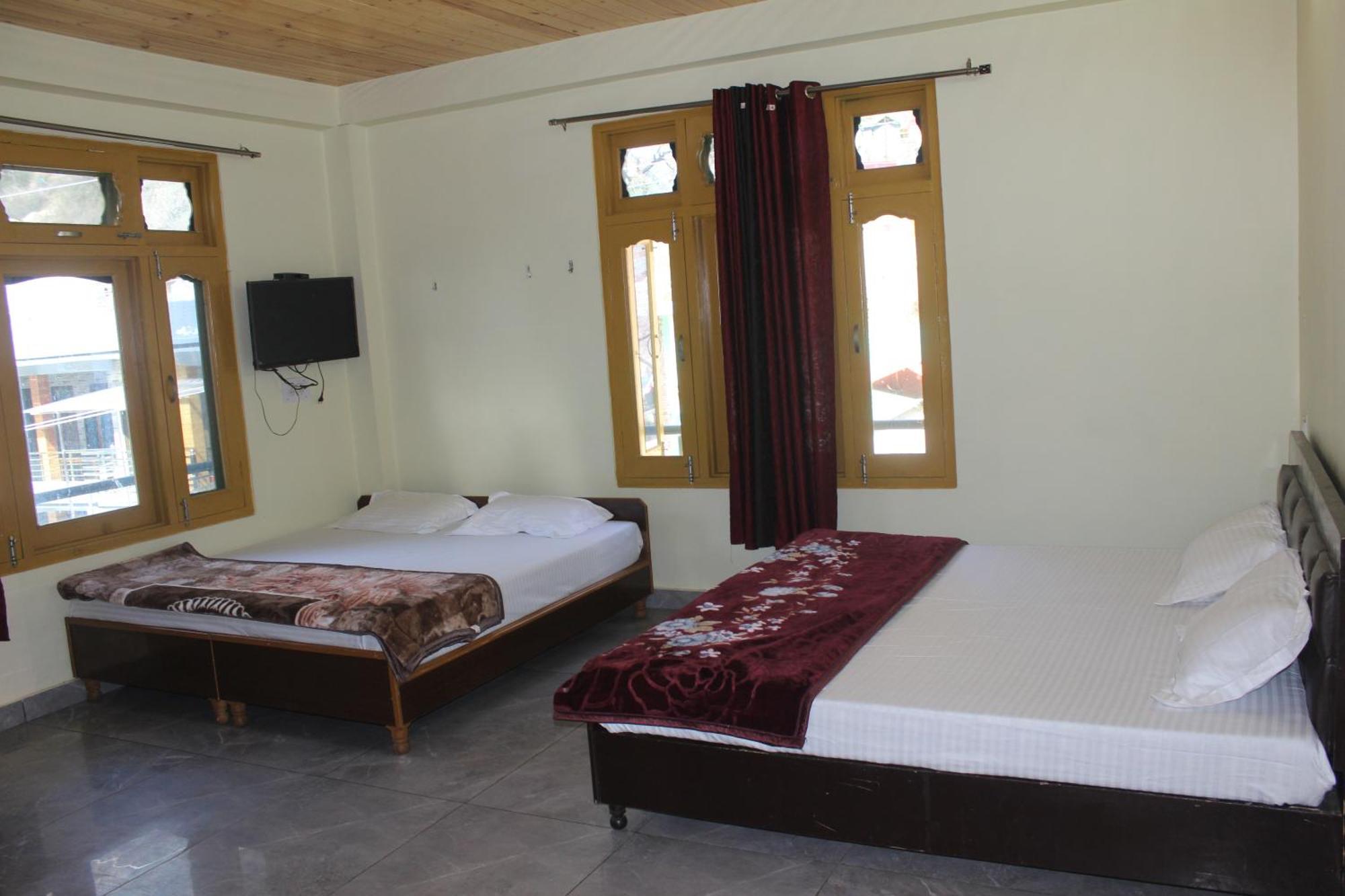 קאסול Moonlight Guest House מראה חיצוני תמונה