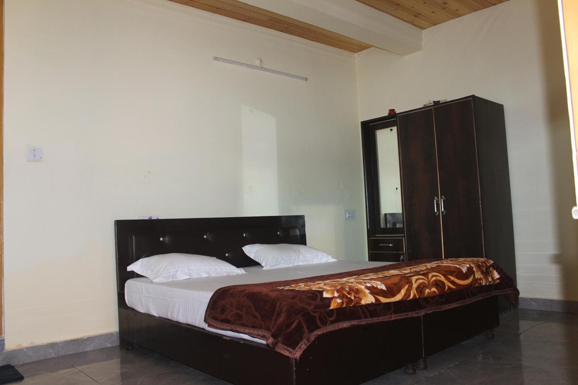 קאסול Moonlight Guest House מראה חיצוני תמונה