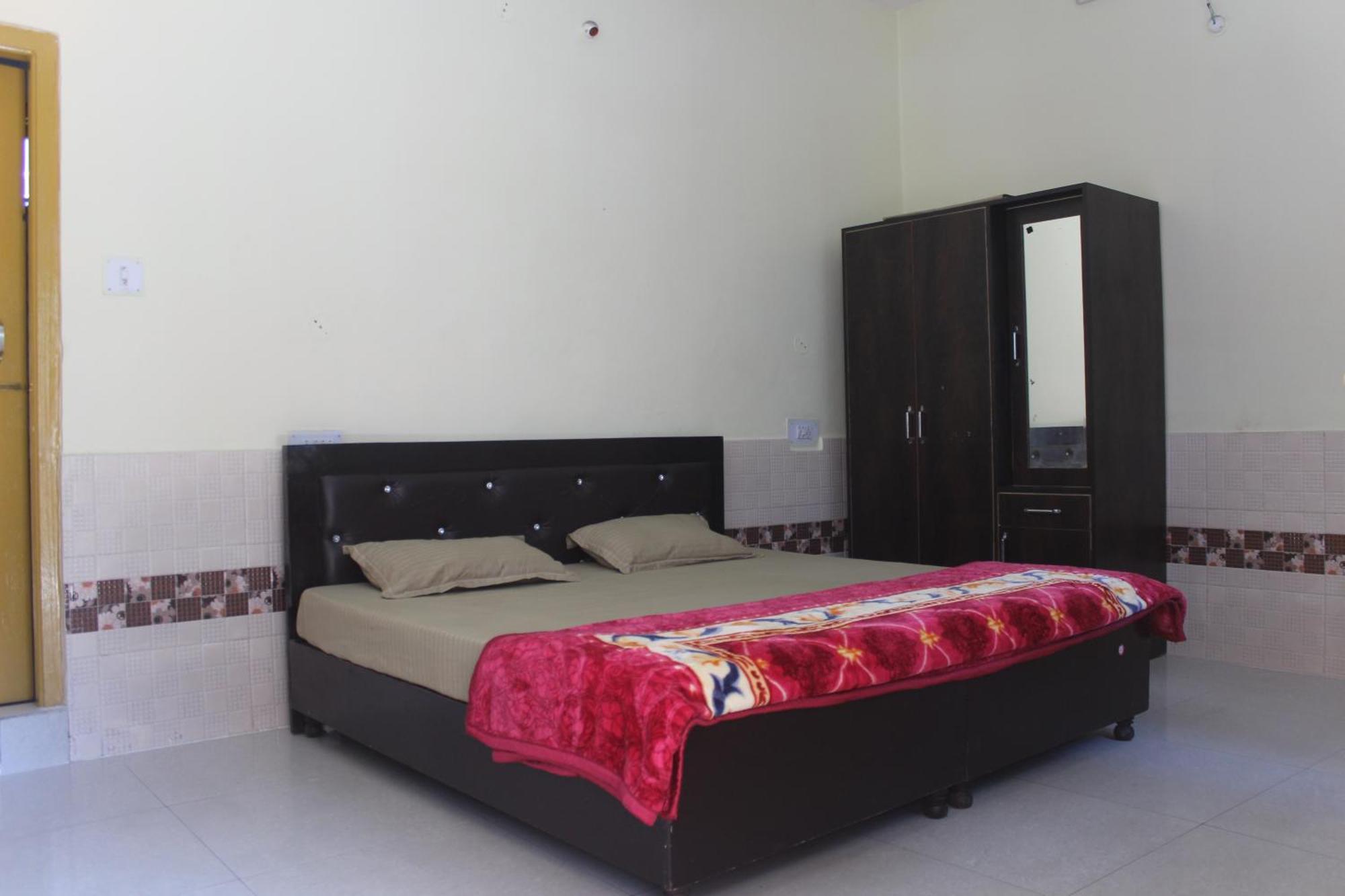 קאסול Moonlight Guest House מראה חיצוני תמונה
