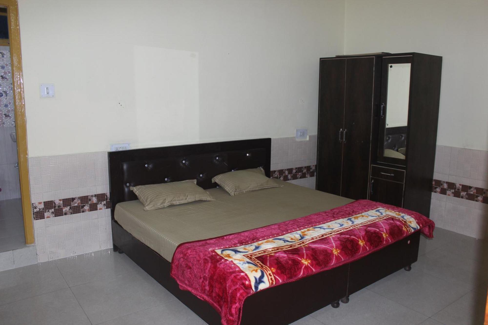 קאסול Moonlight Guest House מראה חיצוני תמונה