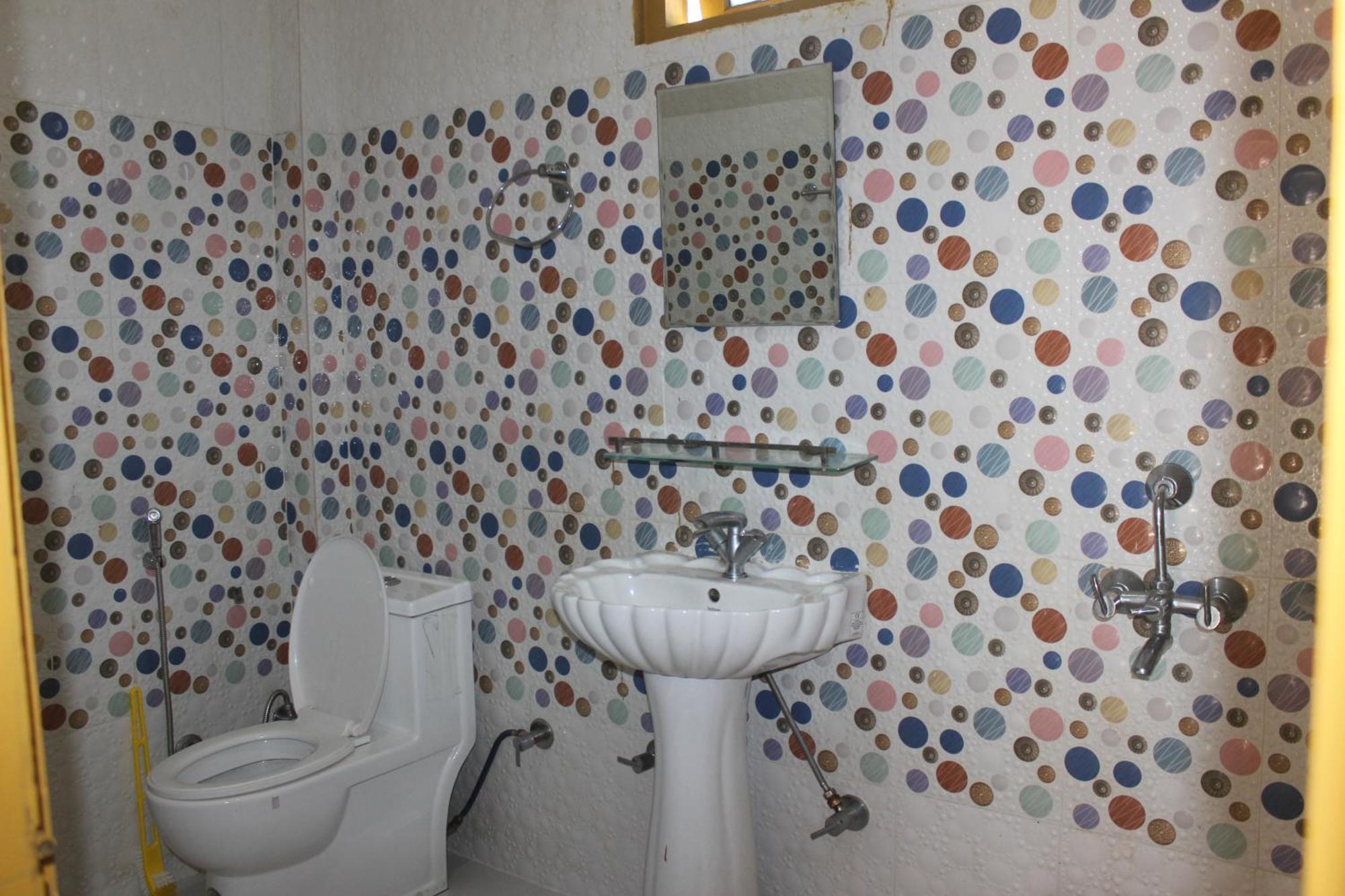 קאסול Moonlight Guest House מראה חיצוני תמונה