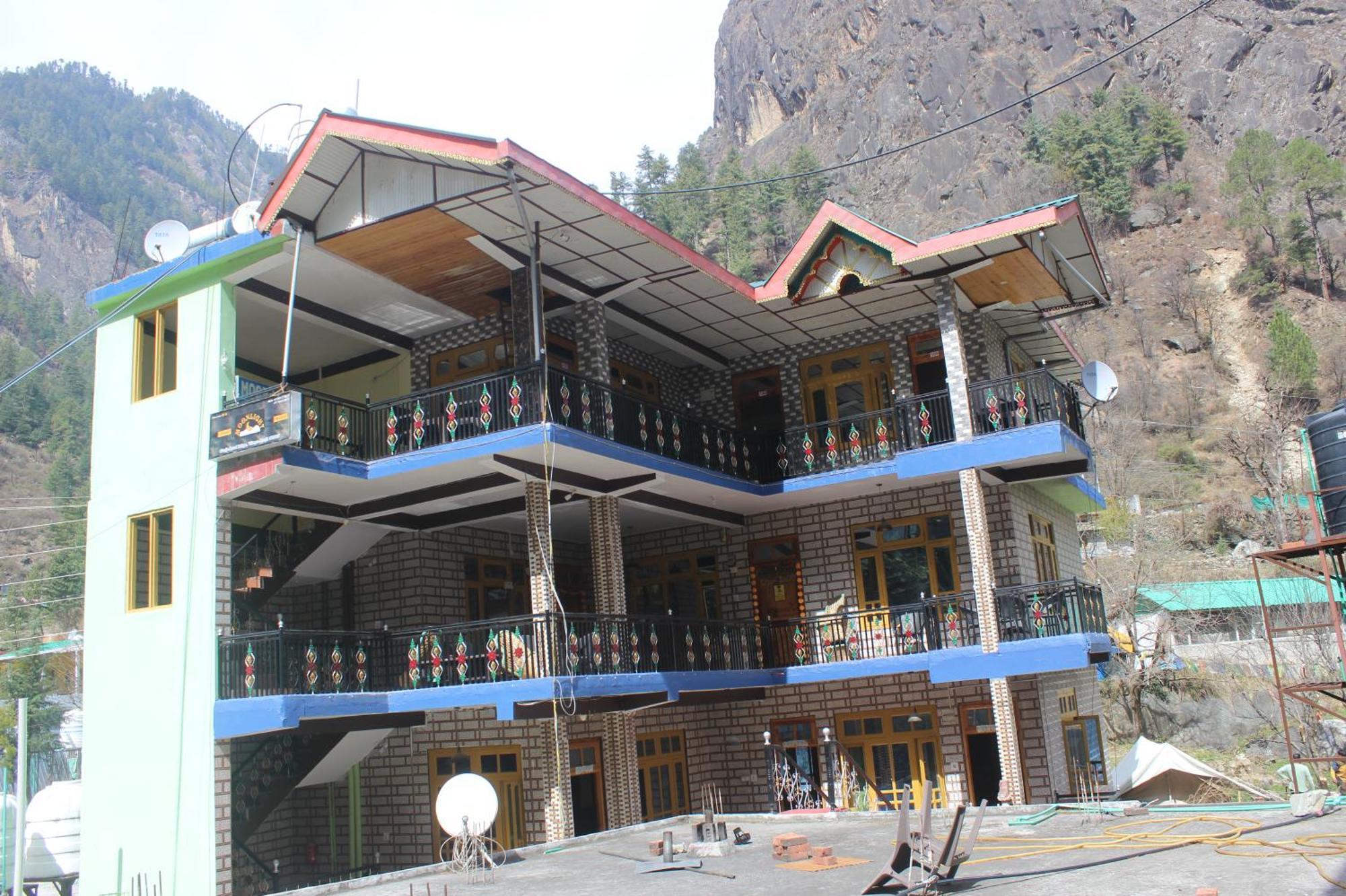 קאסול Moonlight Guest House מראה חיצוני תמונה